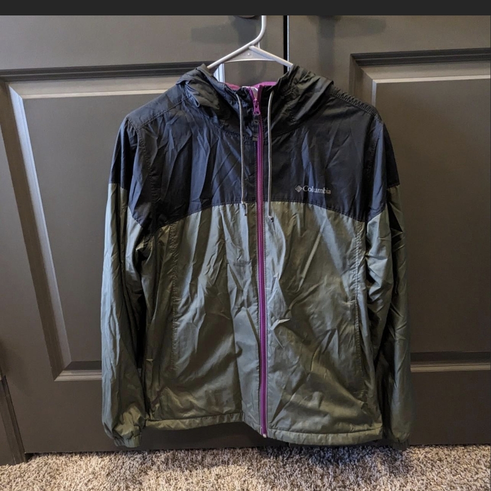 Columbia Black and Olive Hooded Jacket
